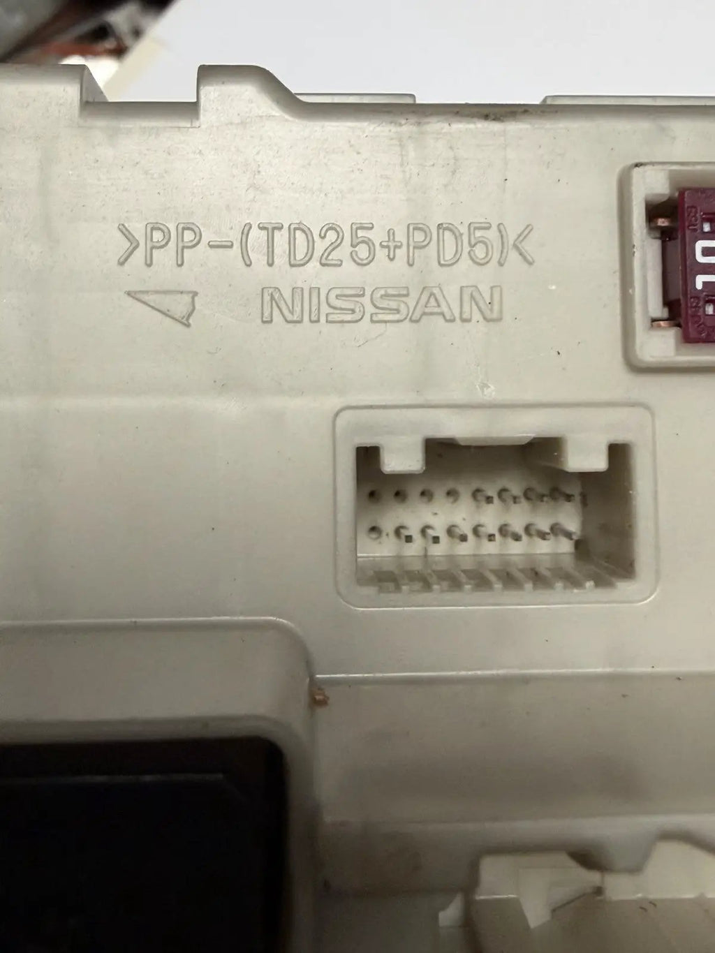 2011-2017 Nissan Quest IPDM Engine Fuse Box Fusebox Relay Junction Module by Nissan