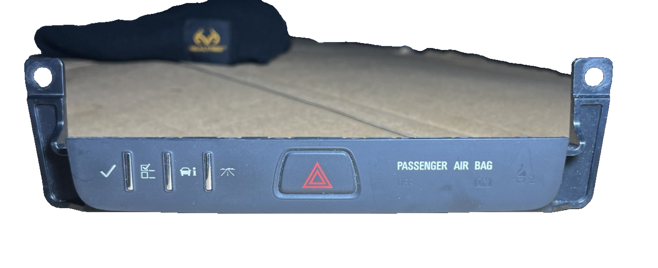 2013-2017 GMC Acadia Dash Center Hazard Warning Switch Selector 23103522