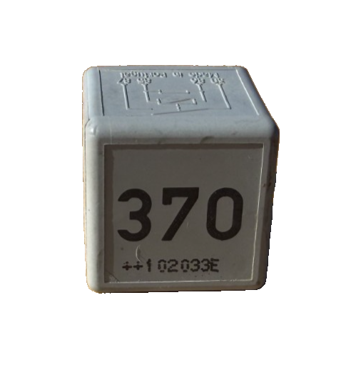 1985-1999 Volkswagen Passat Multifunctional Relay #373 8D0 951 253 Gray