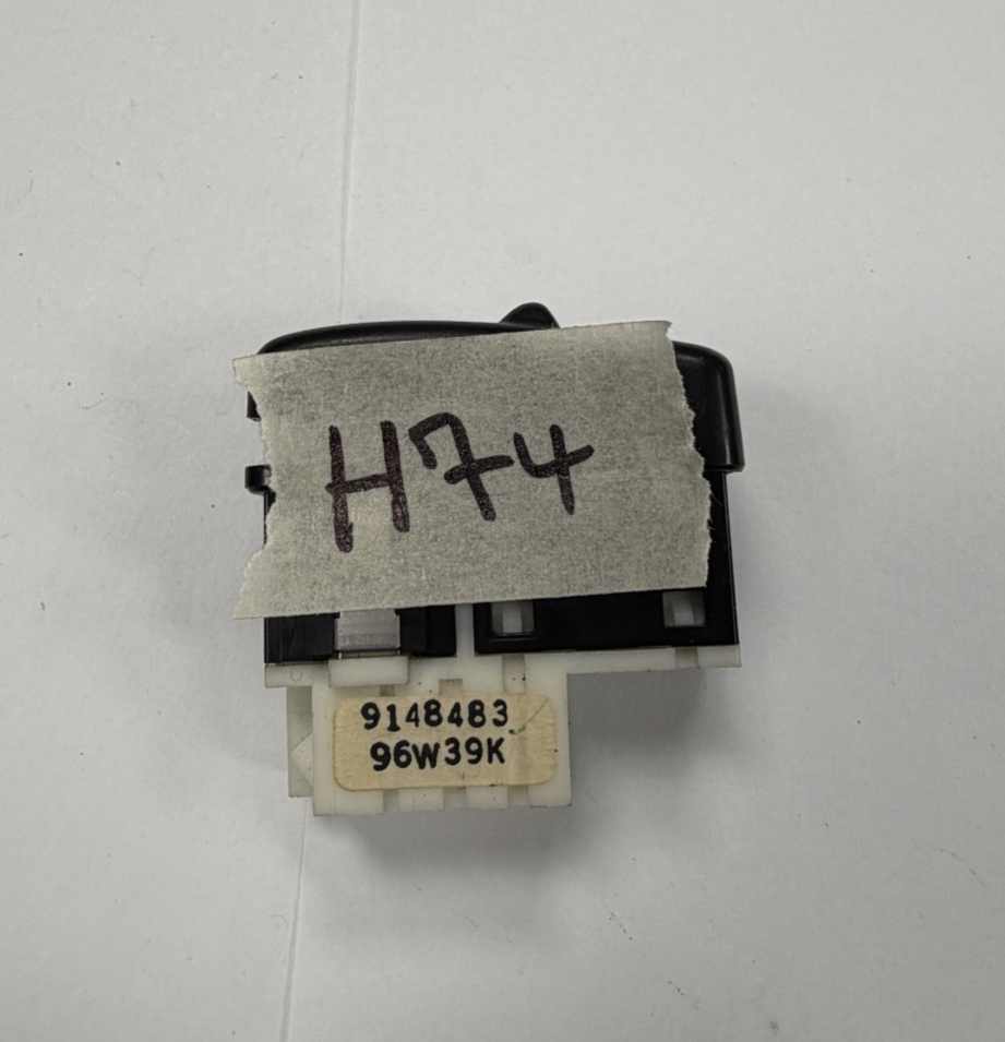 1993 1994 1995 1996 1997 Volvo 850 Power Door Lock Switch 9148483 96W39K