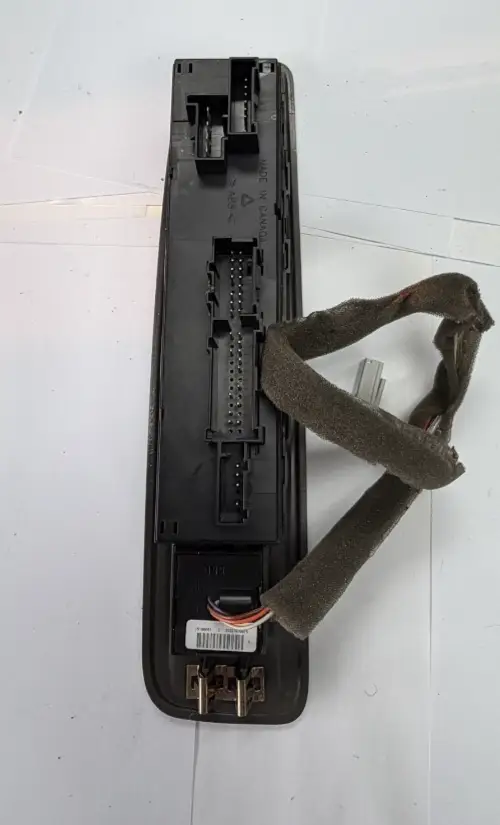 02 03 04 GMC Envoy Master Window Door Switch Front Left Driver 15204698 by General Motors