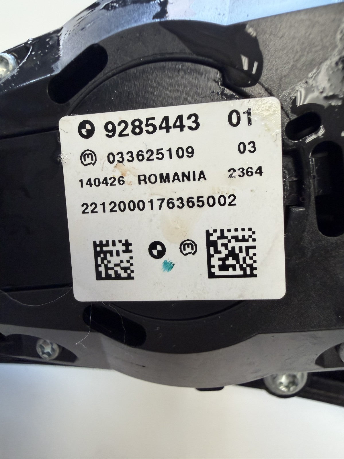08-14 BMW E82 3 E90 X1 Idrive Media Switch Controller with Shifter Boot 9285443