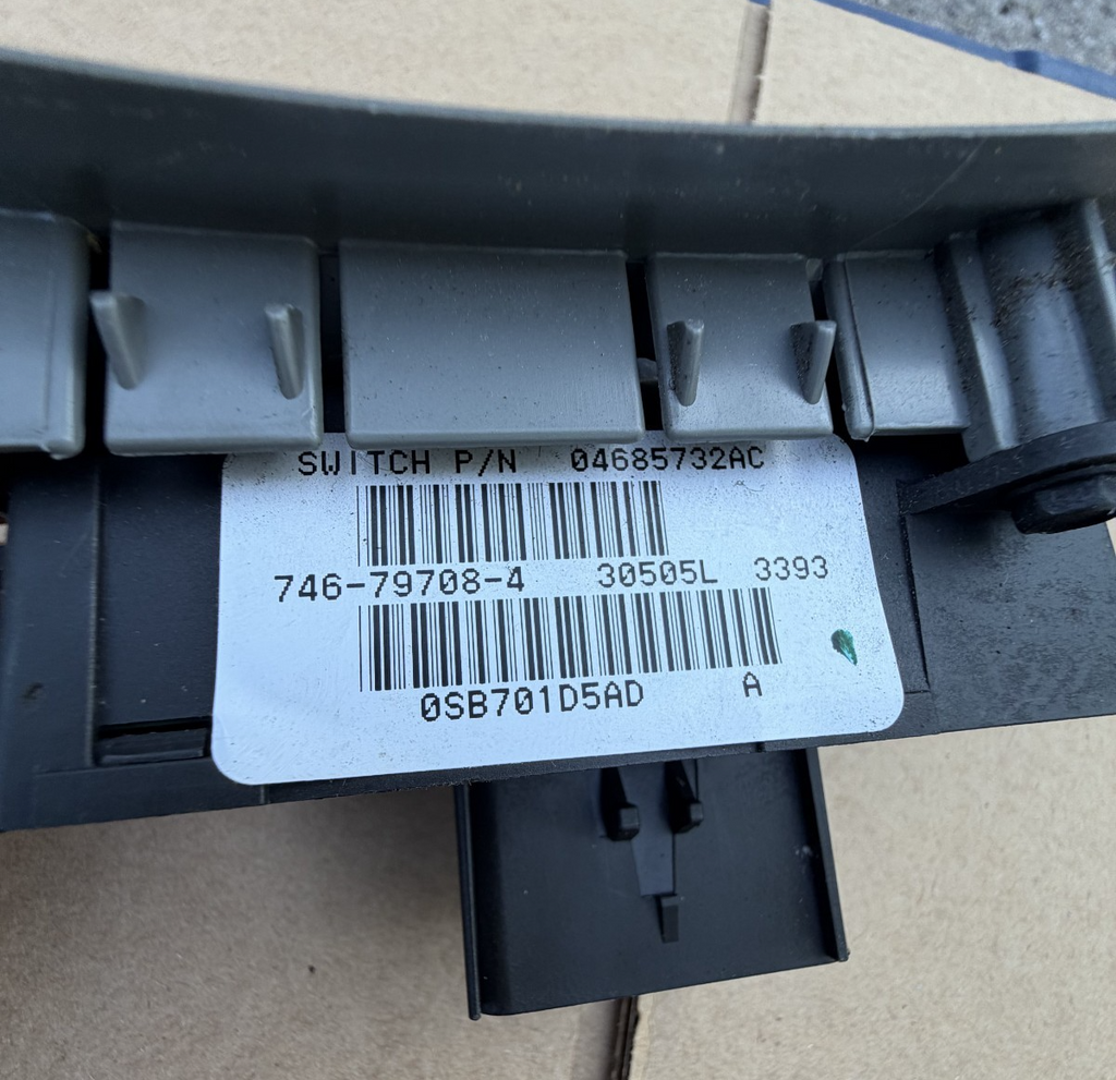 Window Control Door Switch Left 04685732AC fits 01-07 Dodge Grand Caravan