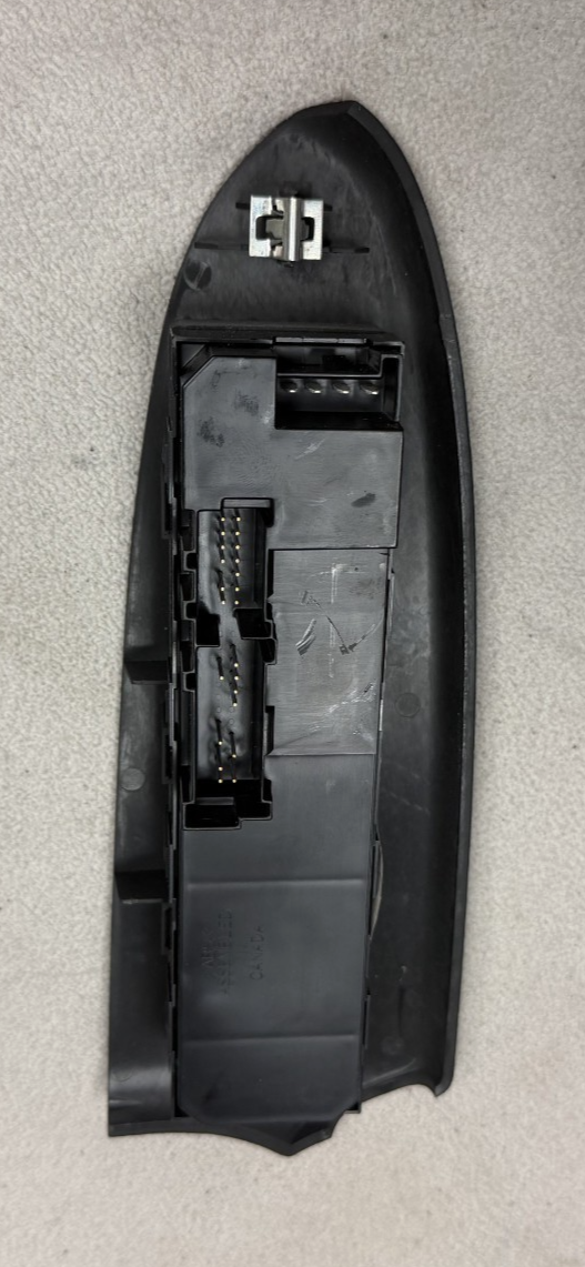 2006-2009 Chevy Trailblazer Passenger Side Right Power Window Switch 25811590