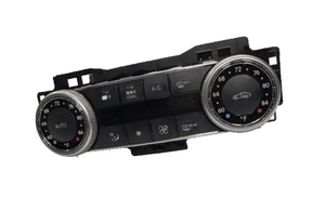 Mercedes W204 AC Climate Temperature Control 2008 to 2011 C300 C63 204 830 02 90