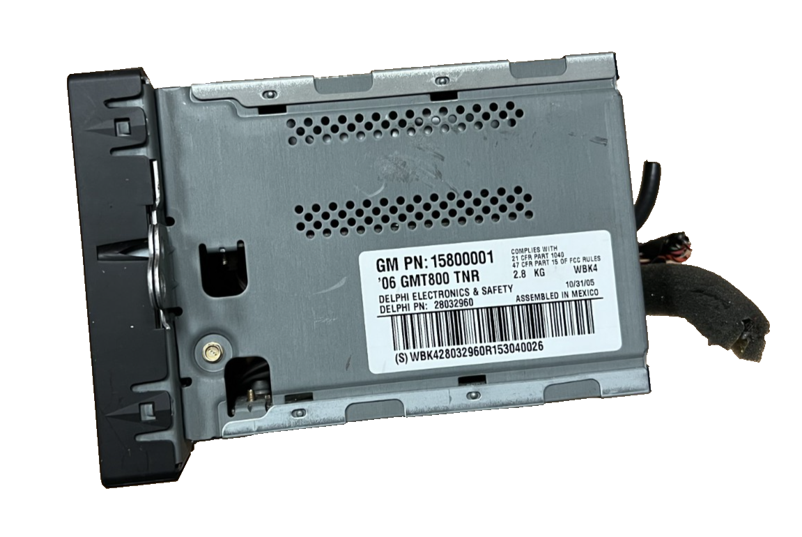 2005-2006 GMC Yukon AM FM Navigation Radio Receiver Display Screen 15800001