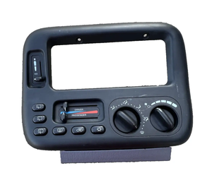 99 00 1999 2000 Dodge Caravan Temperature Climate Control OEM 04677617AC Black