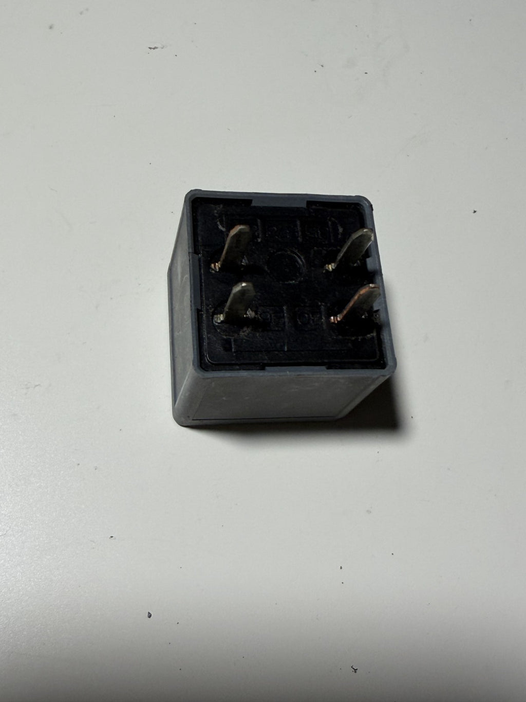Tyco 4-Pin Starter Relay 12193604 3604 for Chevrolet/GMC