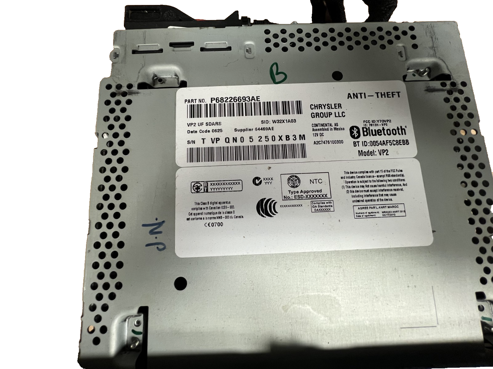 15 16 2015-2016 Chrysler 200 5" Radio Display Info Screen P68226693AE