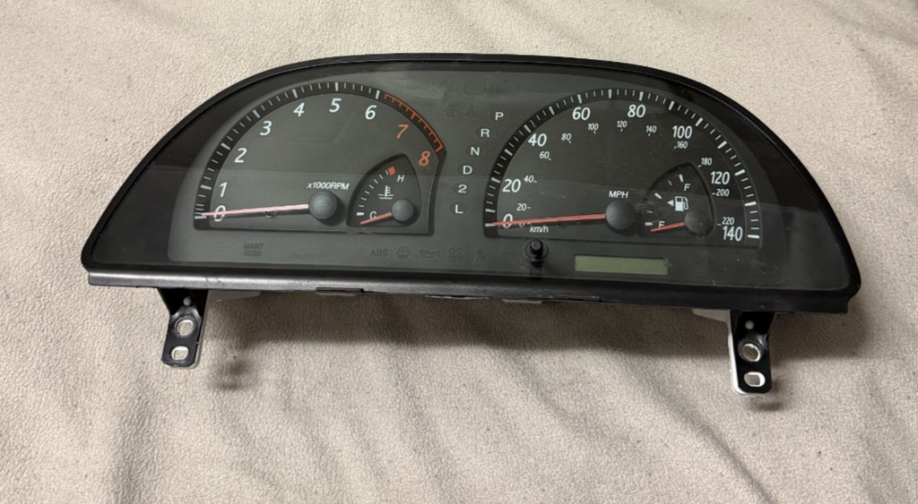 2002-2004 Toyota Camry LE 2.4L Speedometer Instrument Cluster 83800-06632-00