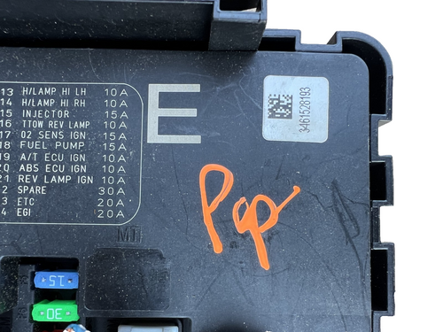 2009-2015 Nissan Armada IPDM Power Distribution Module Fuse Box OEM 28487 ZE03B