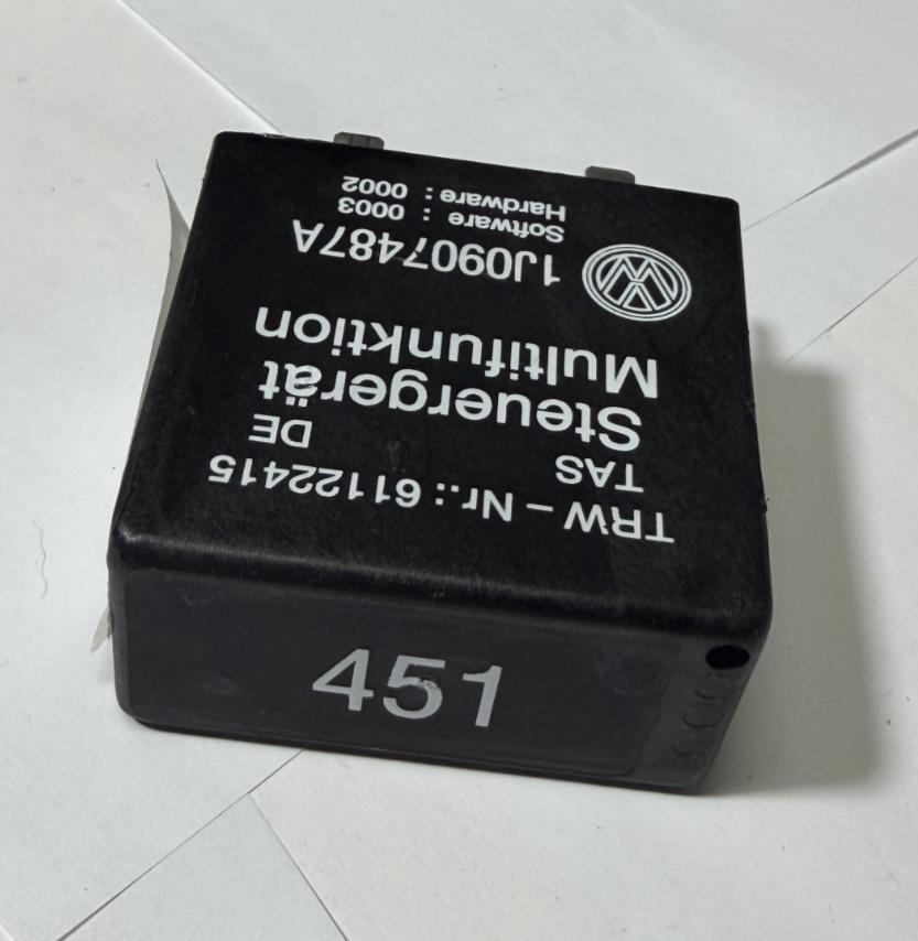 99-05 Volkswagen Jetta Passat Multifunction Steering Relay 1J0907487A Black