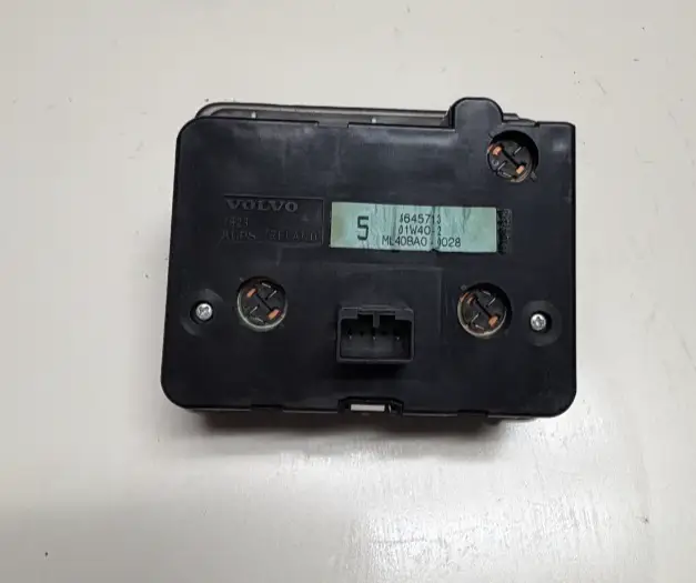 2001-2009 Volvo S60 XC70 V70 Headlight Fog Light Control Switch 8645713, ML40BA0 by Volvo