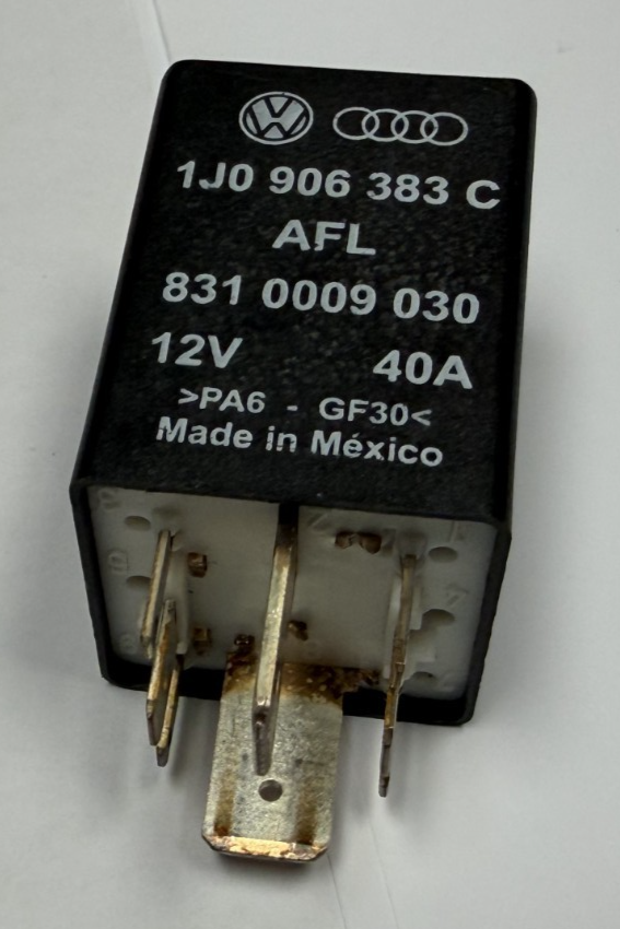 1999-2005 Volkswagen Jetta Golf GTI MK4 Beetle Fuel Pump Relay 1J0 906 383 C