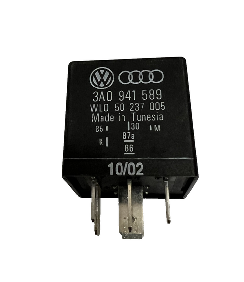 1999-2002 Volkswagen Cabrio Headlight Daytime Running Lights Relay 3A0 941 589