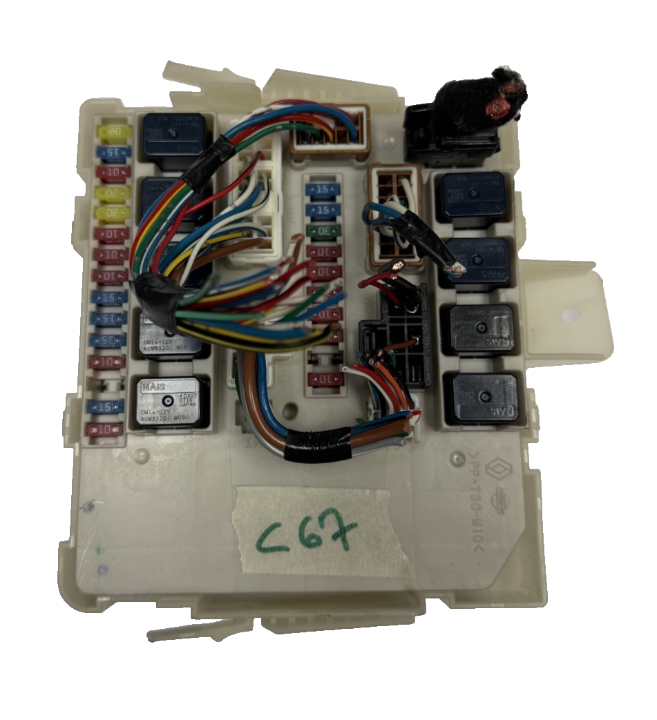 04 05 06 07 2004 2005 2006 2007 Nissan Armada LE Engine Fuse Relay Box Fusebox