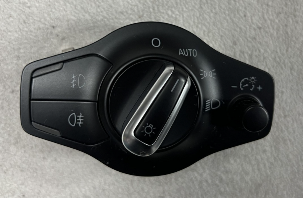 2009-2016 Audi A4 S4 A5 S5 Q5 8R Headlight Fog Light Switch 8K0 941 531 AS Black