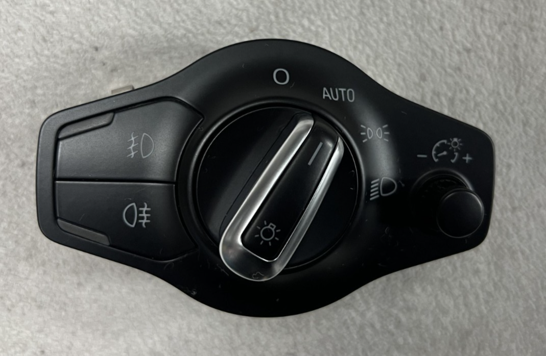 2009-2016 Audi A4 S4 A5 S5 Q5 8R Headlight Fog Light Switch 8K0 941 531 AS Black