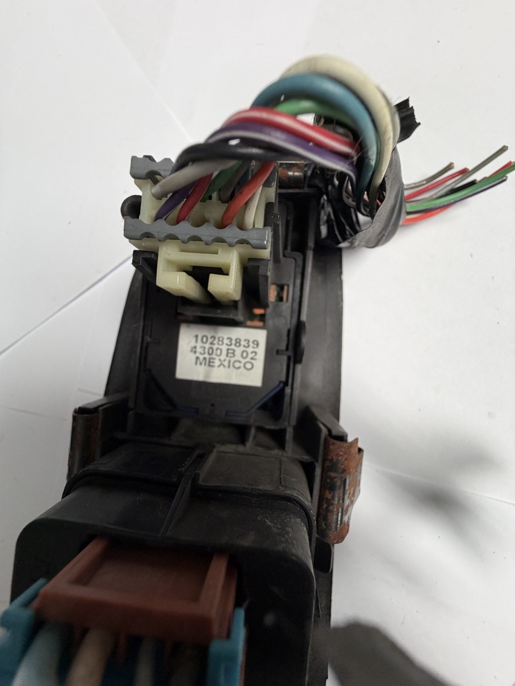 2000-2005 Chevy Monte Carlo Door Window Switch with Trim Front Left LH 10283839