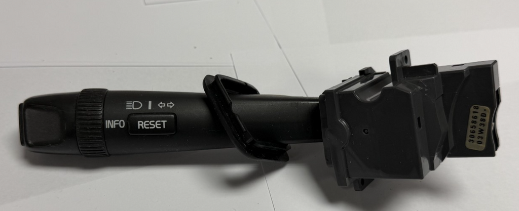 Turn Signal Switch 30658618, 03W38D fits 1999-2004 Volvo S60 S80 V70 XC70 XC90