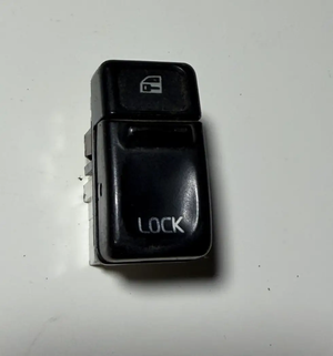 1993 1994 1995 1996 1997 Volvo 850 Power Door Lock Switch 9148483 95W21K