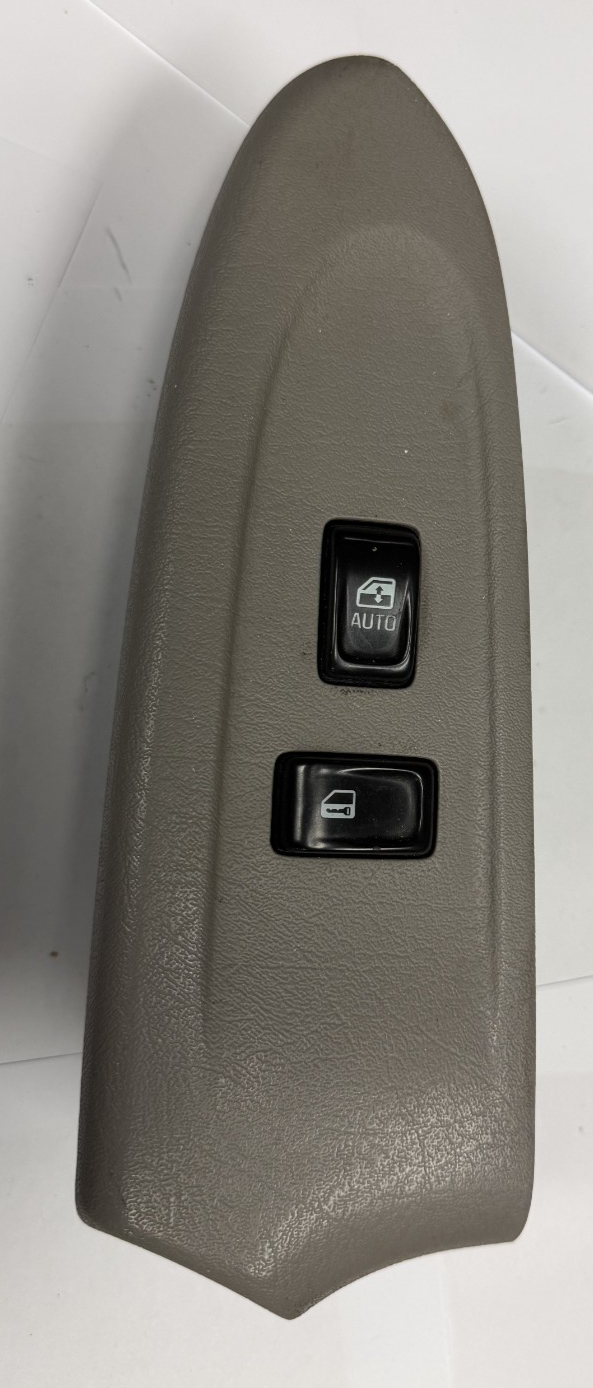 2002-2005 Chevrolet Trailblazer Power Window Switch Passenger Side 15133128