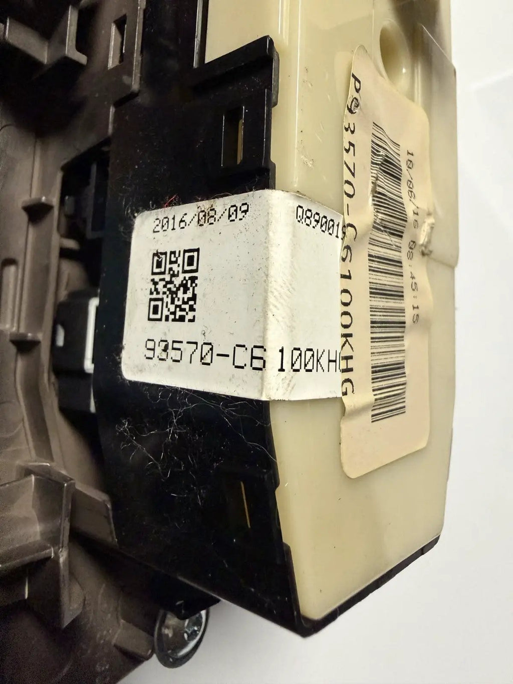 2016-2018 Kia Sorento Driver Left Door Master Power Window Switch 93570-C6100 by Unbranded