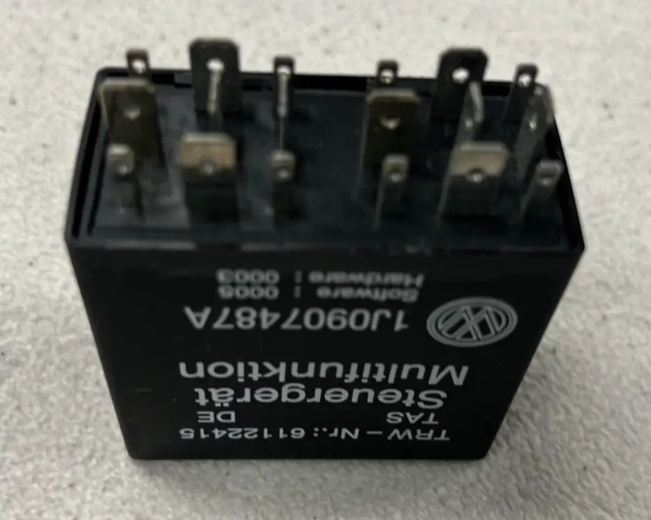 99-05 Volkswagen Jetta Passat Multifunction Steering Relay 1J0907487A, 61122415 by Volkswagen