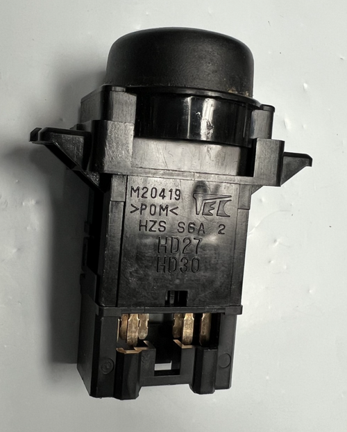 Emergency Hazard Light Control Button Switch M20419 fits 03-11 Honda Element