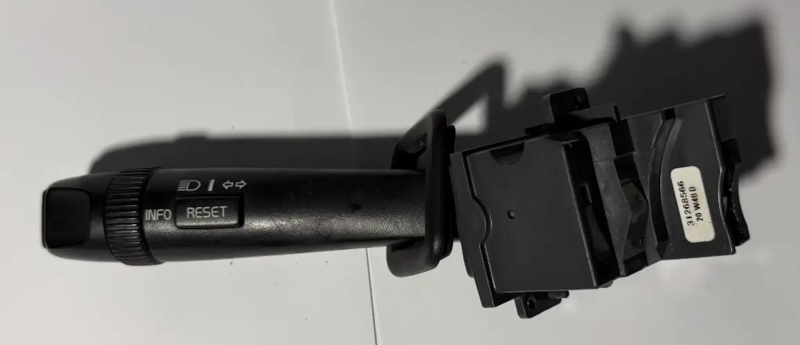 Turn Signal Directional Switch 31268566 fits 2005-2007 Volvo S60 S80 V70 XC70 by Unbranded