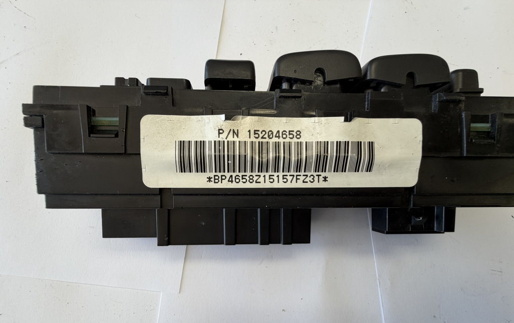 Door Lock and Side Window Switch 15204658 fits 2002-2004 Chevrolet Trailblazer by Unbranded