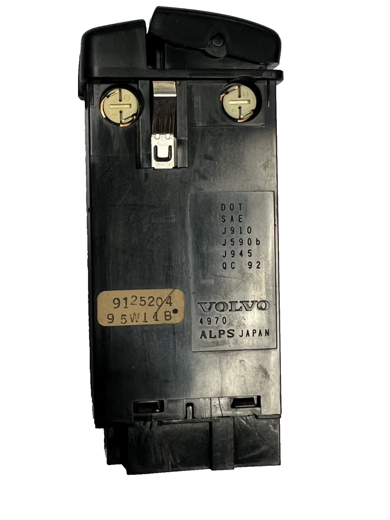 93 94 95 96 97 98 Volvo 850 960 S90 Emergency Hazard Switch OEM 9125204