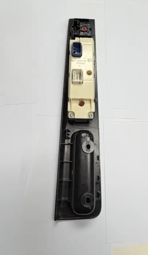 2004-2012 Chevy Colorado Left Driver Master Power Window Control Switch 514632 by Unbranded