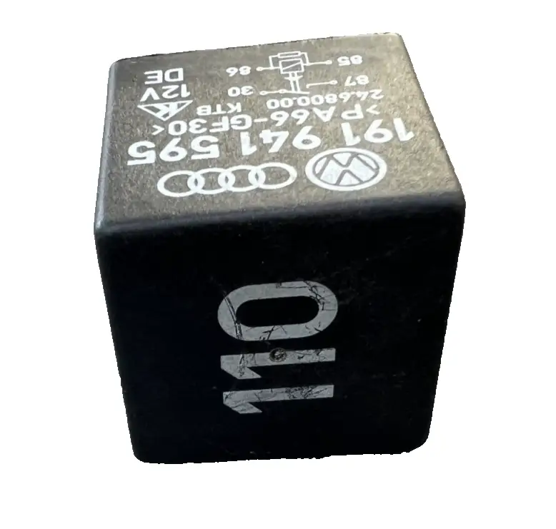Volkswagen Jetta Golf GTI Cabrio Passat B4 Foglight Fog Light Relay 191 941 595 by Volkswagen