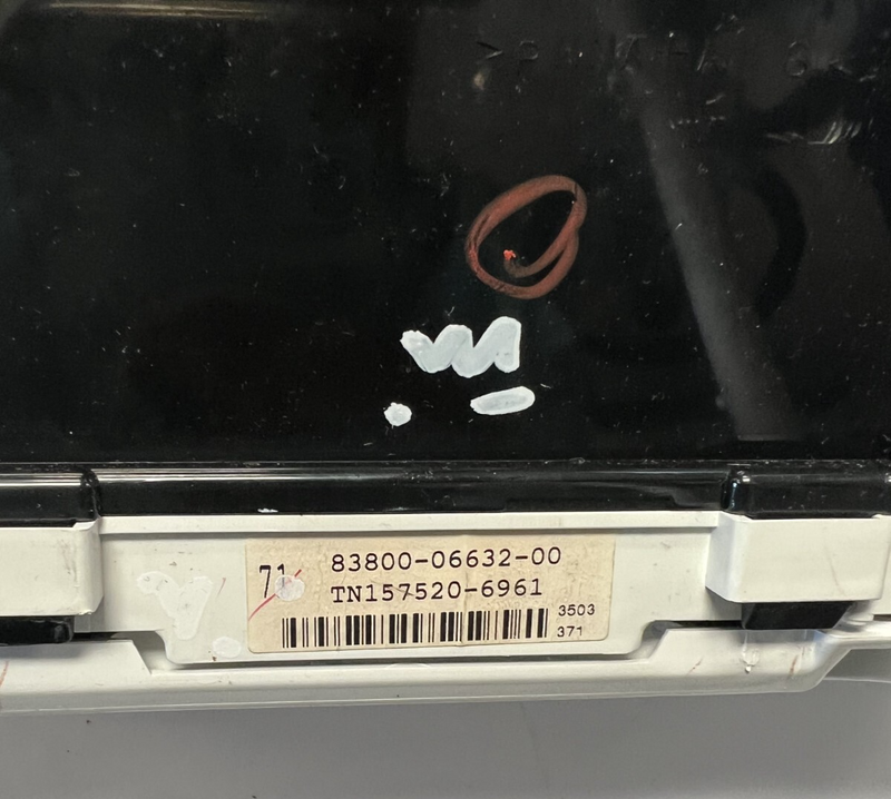 2003-2005 Toyota Camry Speedometer Instrument Cluster Gauge Panel 83800-06632-00