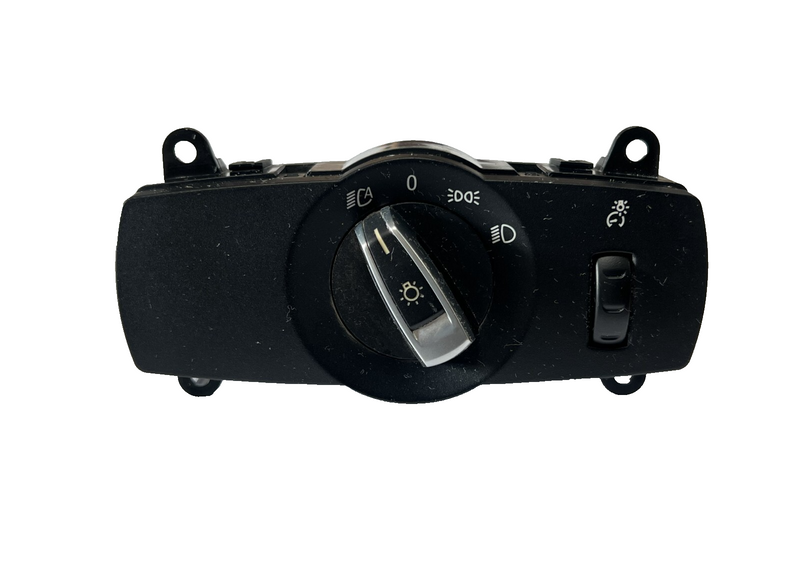 2014 2015 2016 BMW 528i 535i 550i Headlight Headlamp Switch OEM 9204068 01