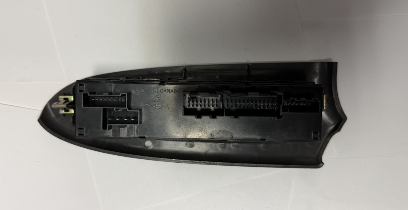 02-05 Chevy Trailblazer Master Driver Window Switch with Heated Seat 15096224
