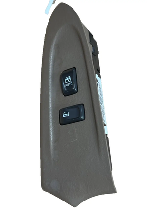 2002-2005 Chevrolet Trailblazer Right Front Passenger Window Switch 15204676