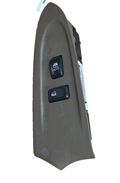 2002-2005 Chevrolet Trailblazer Right Front Passenger Window Switch 15204676