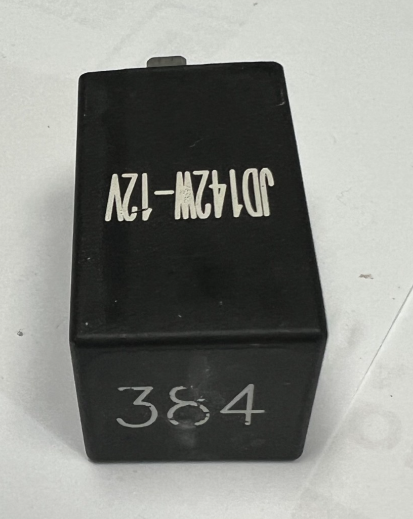 Volkswagen Passat Audi A4 AC Compressor Relay #384 12V JD142W Black