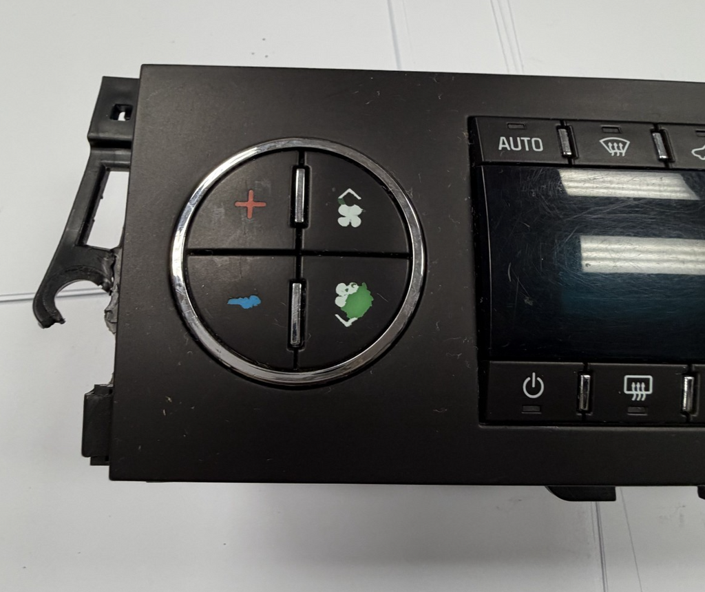AC Heater Temperature Climate Control 15932418 fits 2007-2011 Chevrolet Tahoe