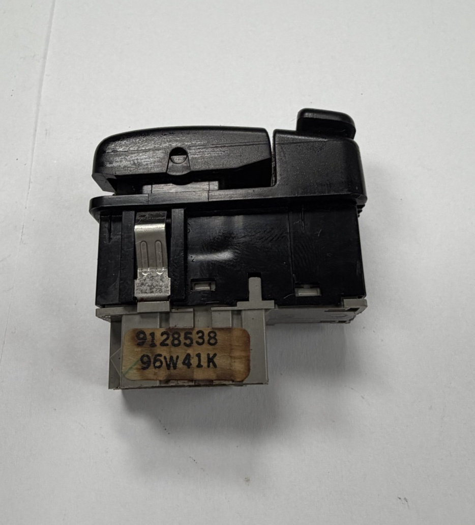 1993 1994 Volvo 850 Winter Econ Sport Driving Mode Switch Button 9128538 96W41K