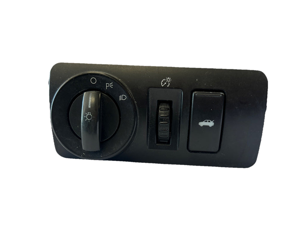 2005 2006 2007 Ford 500 Five Hundred Headlight Headlamp Switch OEM Black