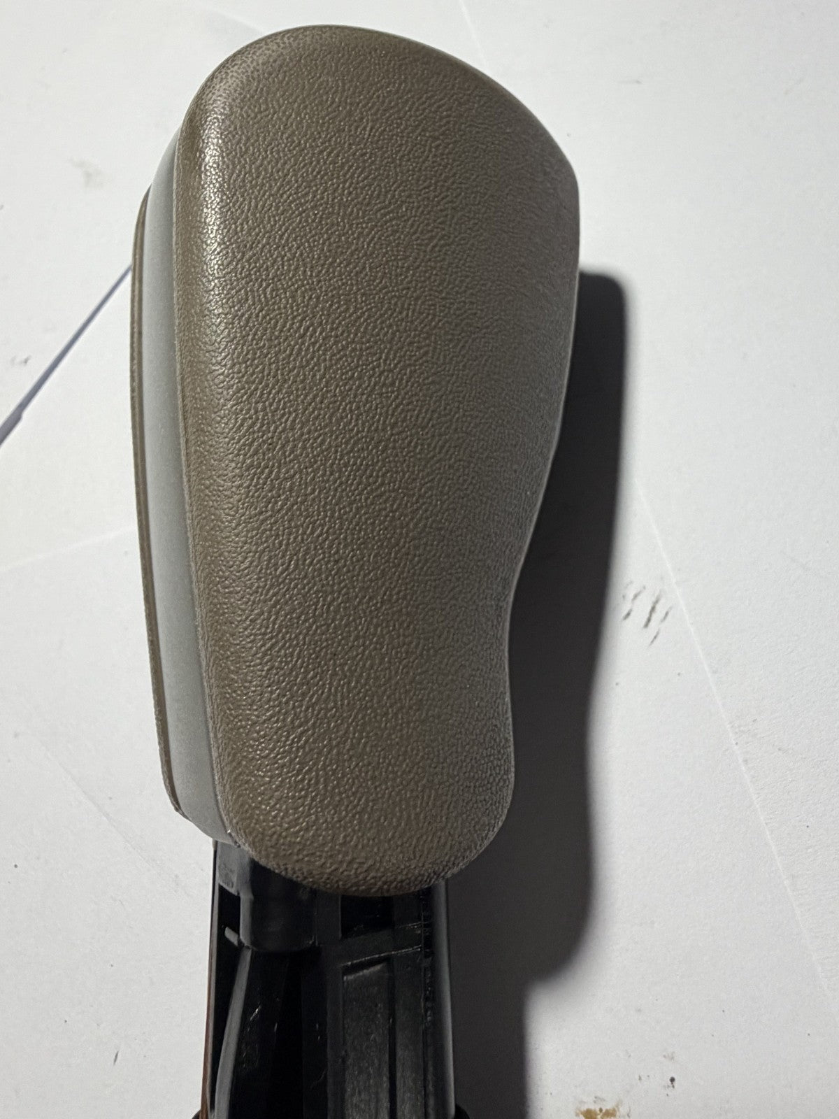 2004 2005 2006 Nissan Quest Trans Shift Shifter Lever Gear Select Knob Tan