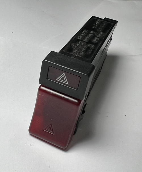 1993-1994 Volvo 850 Blinker Turn Light Hazard Flasher Switch OEM 6806356
