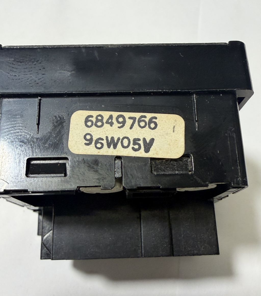 1994-1998 Volvo 850 960 V90 S90 Headlight Lamp Control Switch 6849766, 96W05V