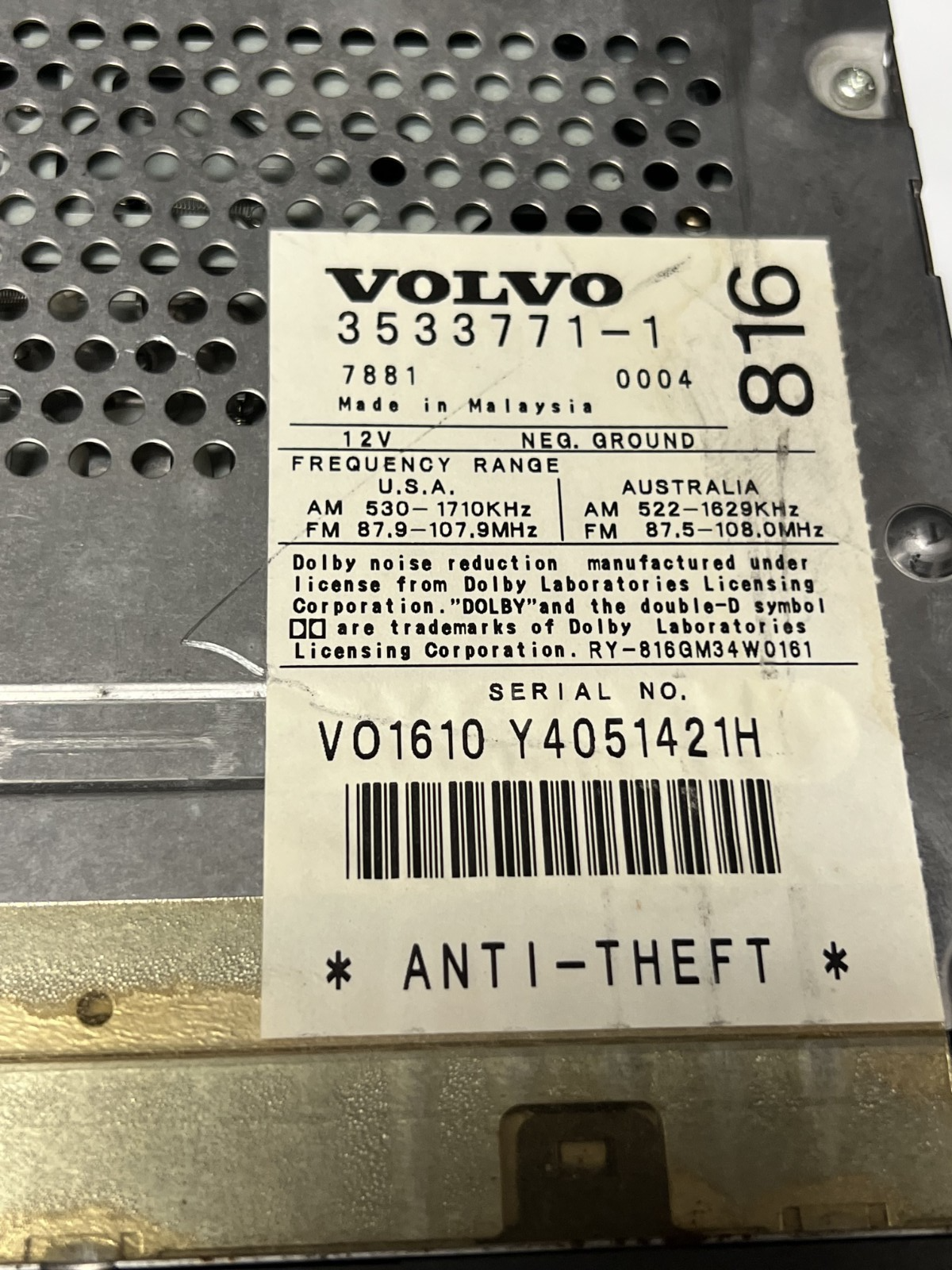 1997 1998 1999 2000 Volvo V70 AM FM CD Player Radio Receiver OEM 3533771