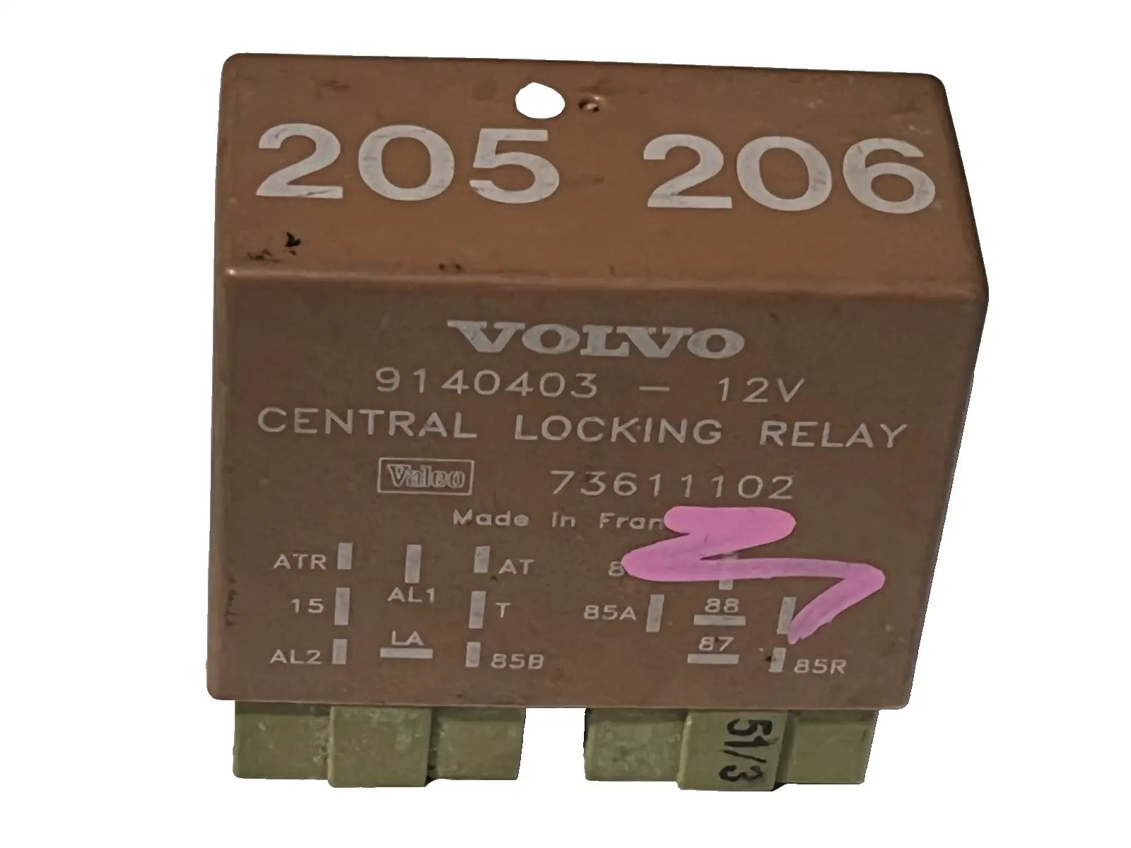 94 1994 Volvo 850 Central Locking Relay 12V OEM 9140403, 73611102 Brown by Volvo