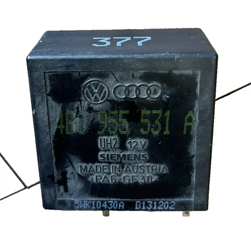 Wiper Relay 12V 4B0 955 531 A, B131202 fits Volkswagen Audi Jetta Golf by Volkswagen