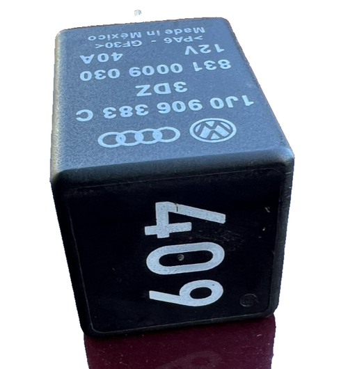02 2002 Volkswagen Cabrio 2.0L Fuel Pump Relay #409 12V 40A 1J0 906 383 C